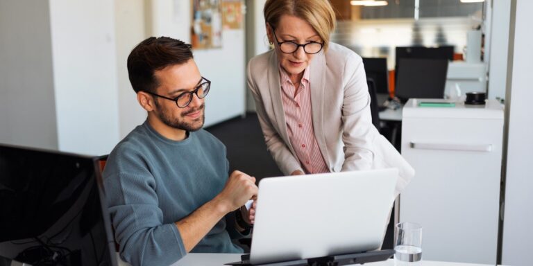 Boss Looking Over Shoulder GettyImages 1390307222