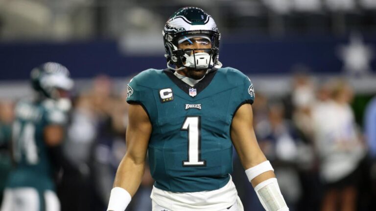 jalen hurts philadelphia eagles usatsi