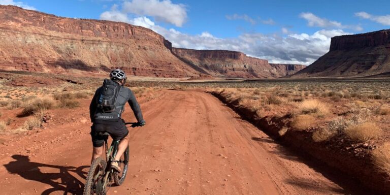 multi day and camp desert bike ride 1