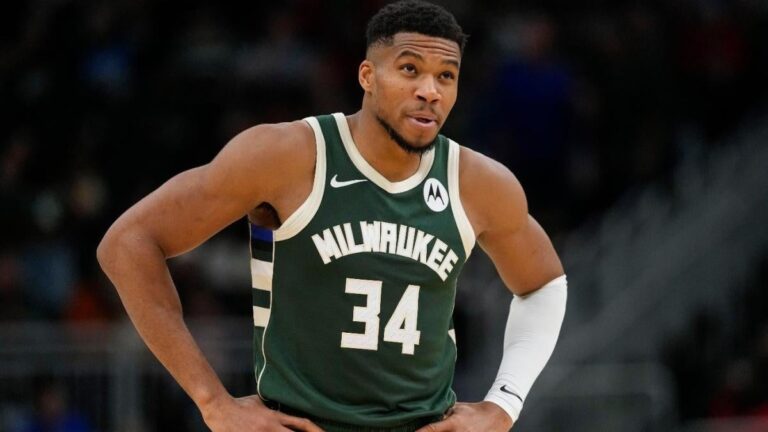 giannis antetokounmpo milwaukee bucks usatsi