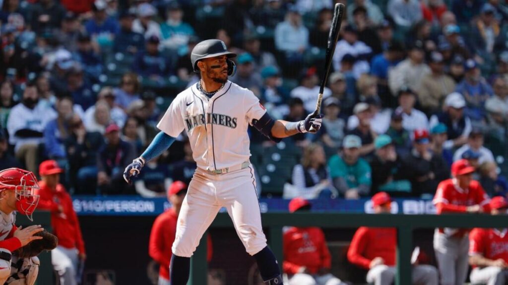 julio rodriguez getty cbs